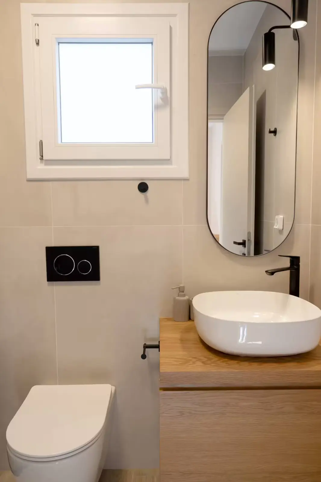 Paradise Villa 2 Bathroom 2